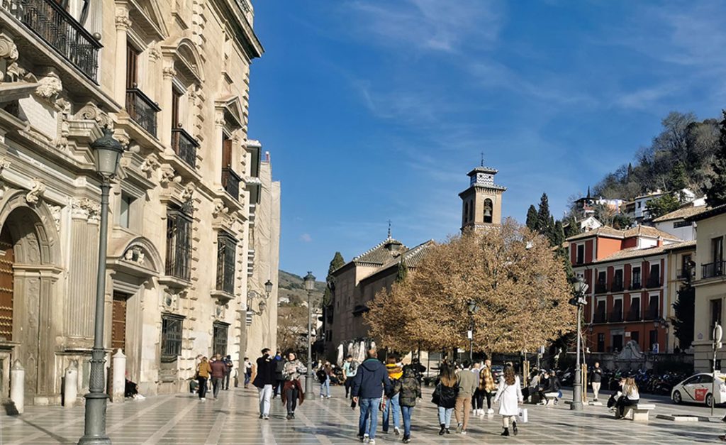 property market in granada