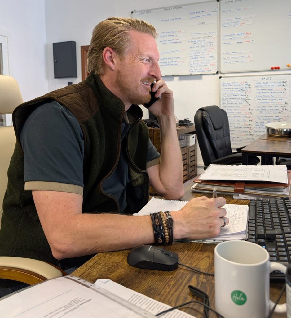 mathew wood hola properties web