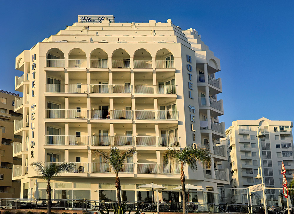 costa tropical bargain break helios0