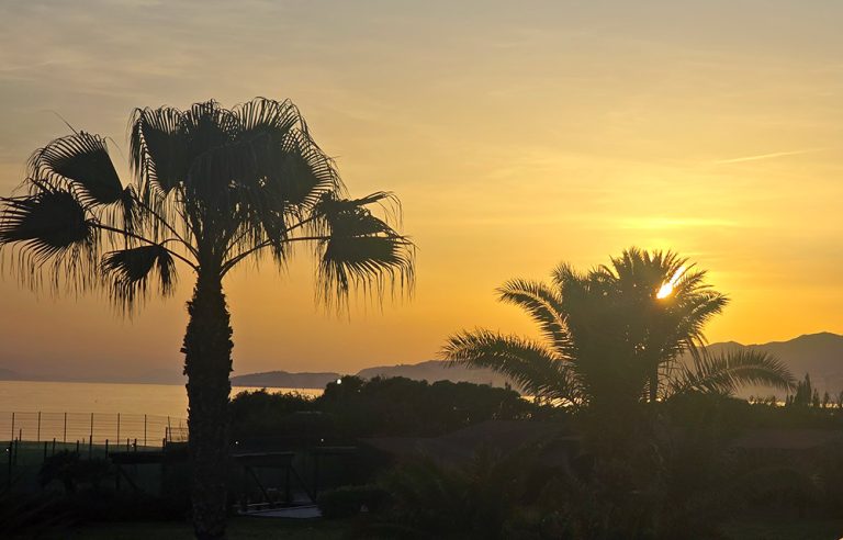 costa tropical bargain break