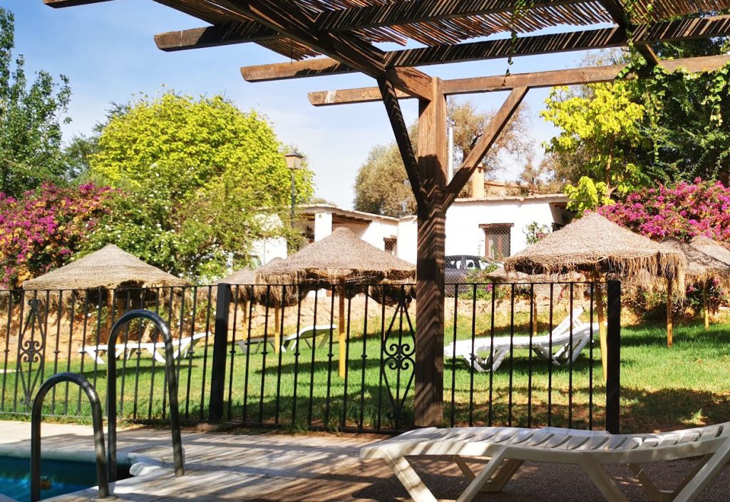 camping orgiva pool
