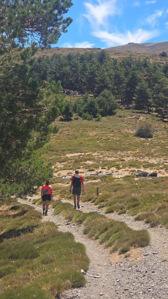Hikers on a trail at Puerto de la Ragua